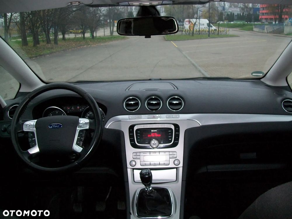 Ford S-Max - 7