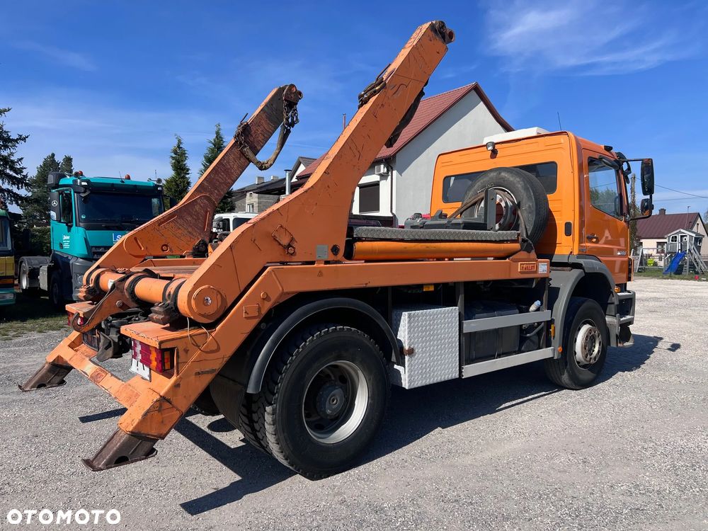 Mercedes-Benz 1833 K - 5