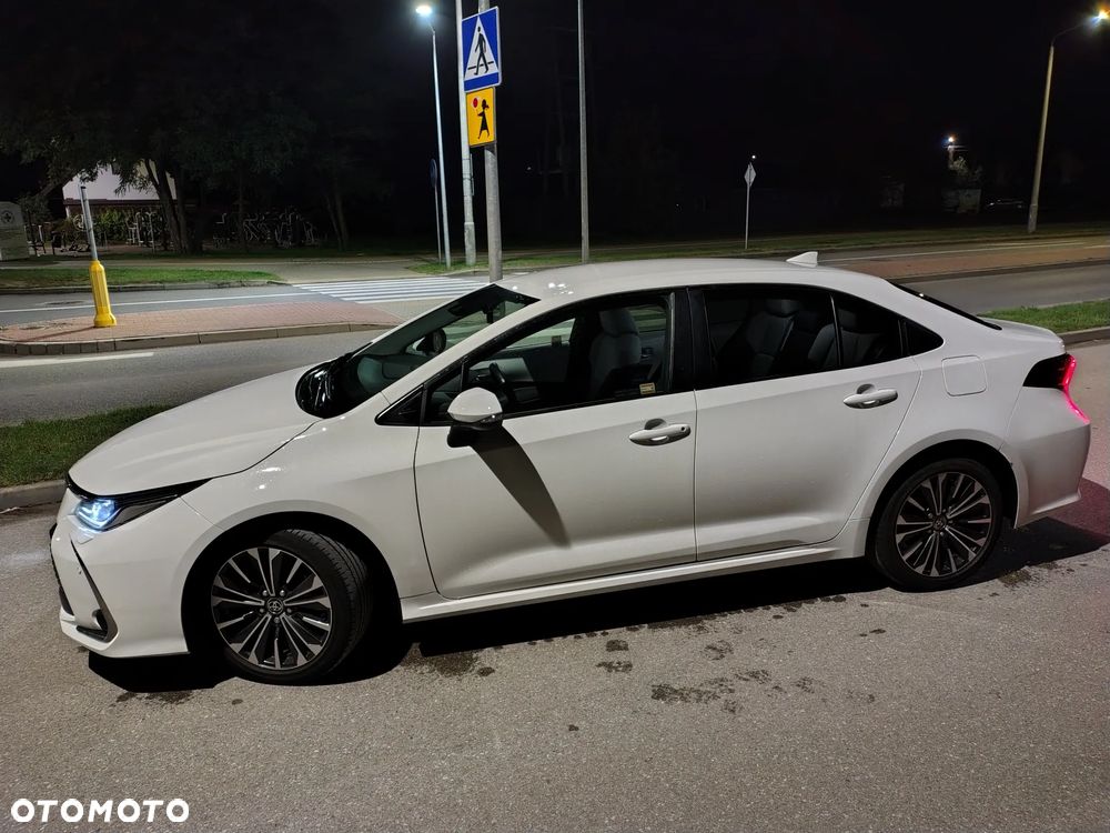 Toyota Corolla 1.8 Hybrid Style - 6