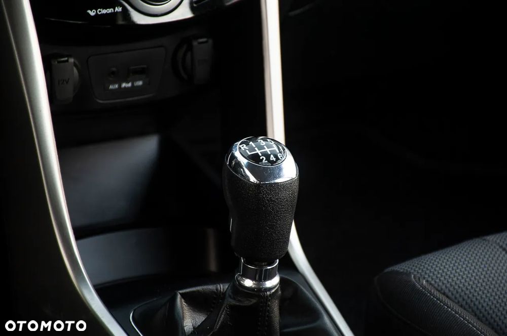Hyundai i30 i30cw 1.6 CRDi Trend - 32