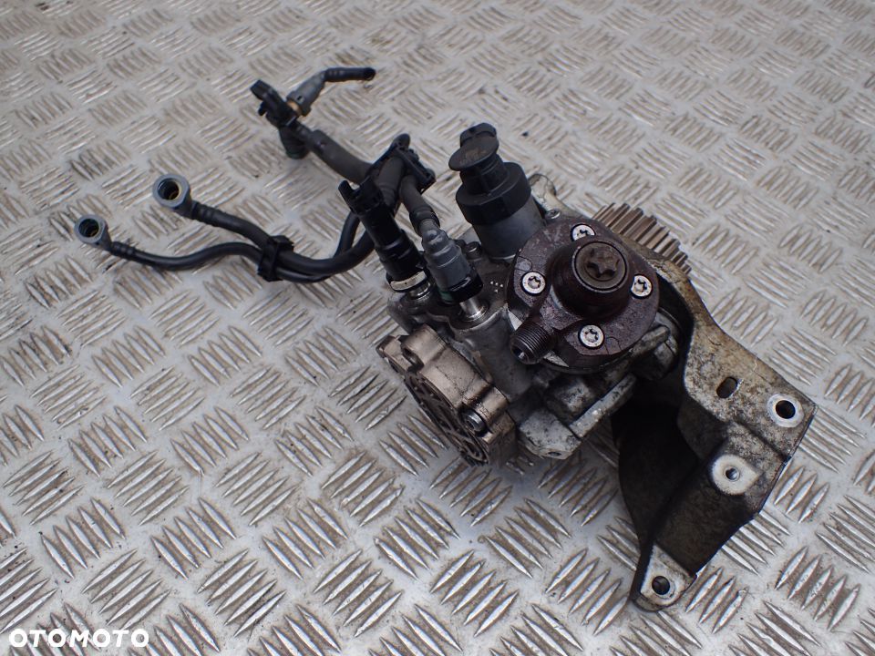POMPA WTRYSKOWA PEUGEOT 1,6 EHDI 9688499680 RADOM - 1