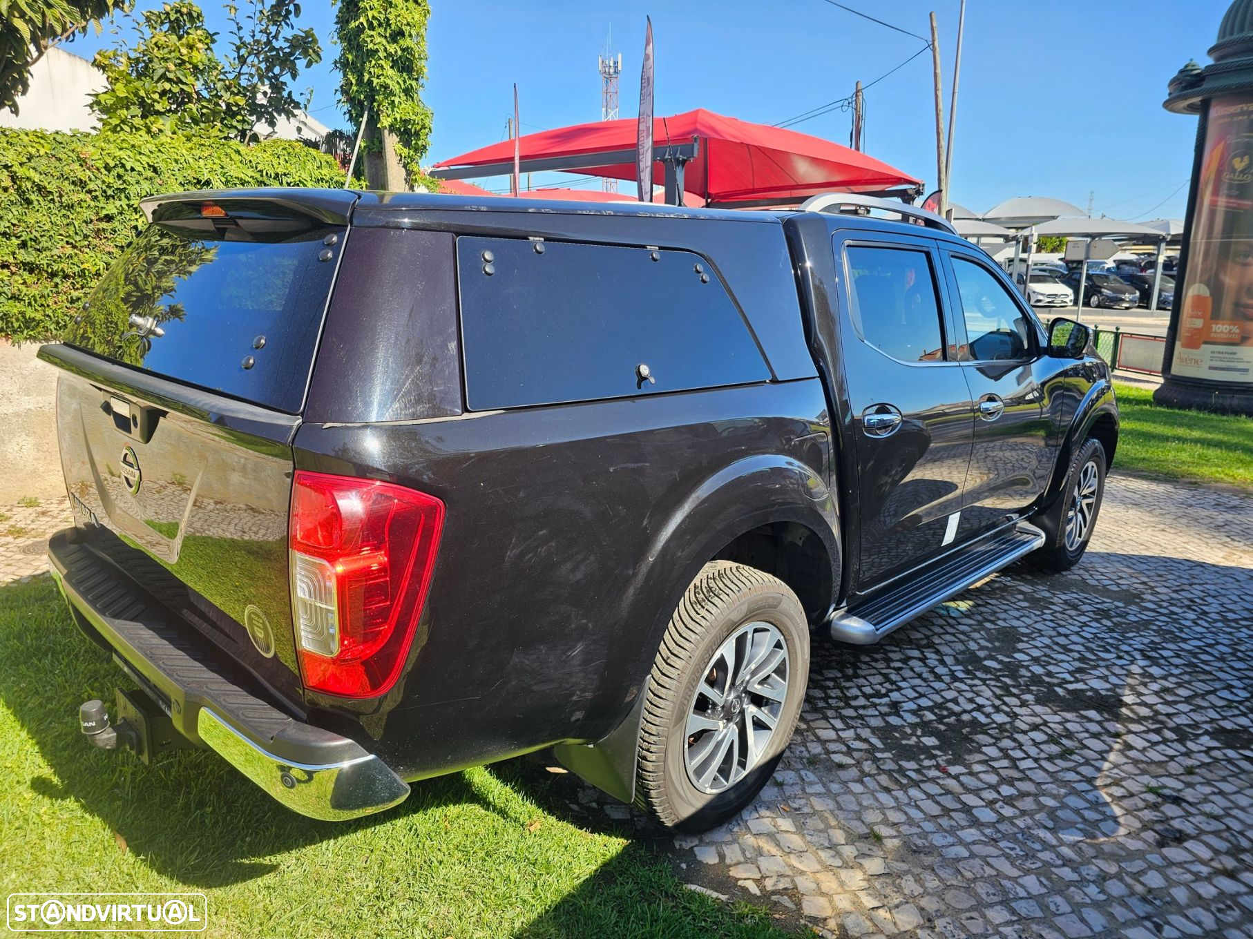 Nissan Navara 2.3 dCi CD 4WD Tekna Auto - 4