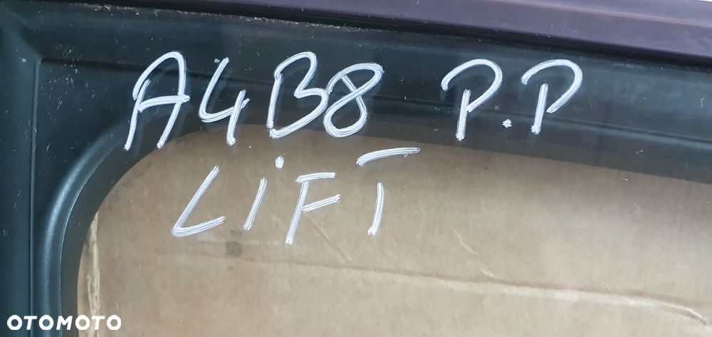 Drzwi prawy przód przednie prawe Audi A4 B8 LY9C - 9