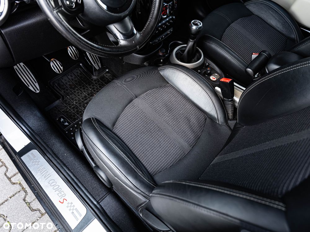 MINI Countryman Cooper SD All4 Park Lane Chili - 26
