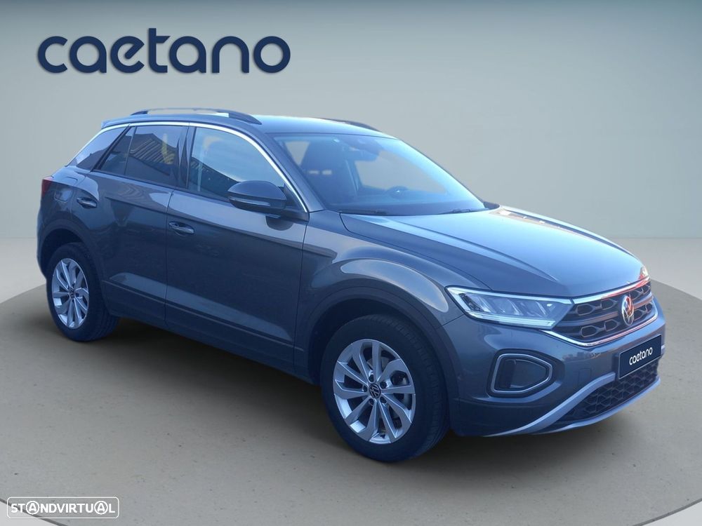 VW T-Roc 1.5 TSI Urban DSG - 1