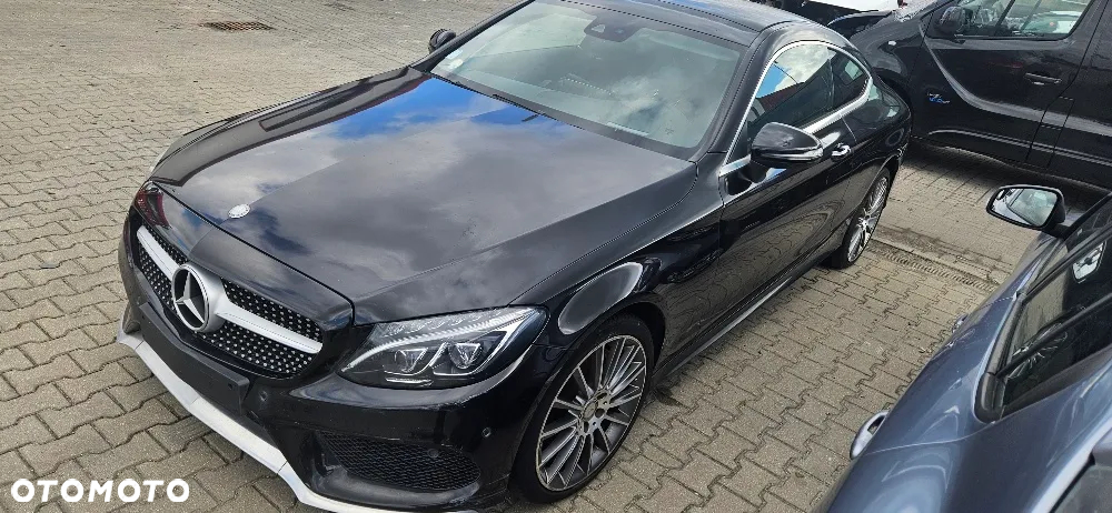 Mercedes-Benz Klasa C 250 d Coupe 9G-TRONIC - 3