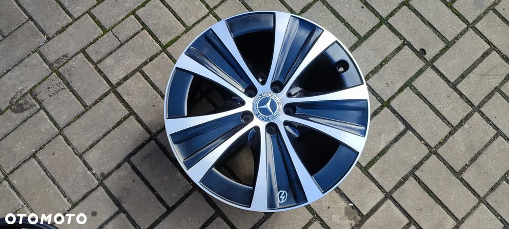 FELGI ALUMINIOWE STOPNIOWANE 5x112 2x 8Jx18 CALI ET43 2x 9Jx 18 CALI ET 52,5 fi 66,6 MERCEDES E CLS GLK GLS 4 SZTUKI KOMPLET - 13