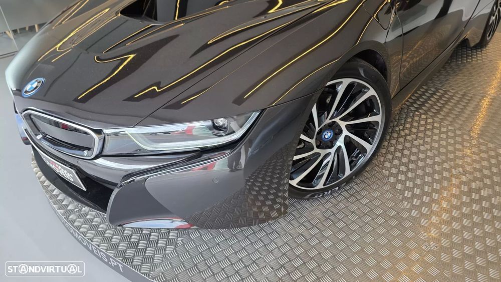 BMW i8 Standard - 25