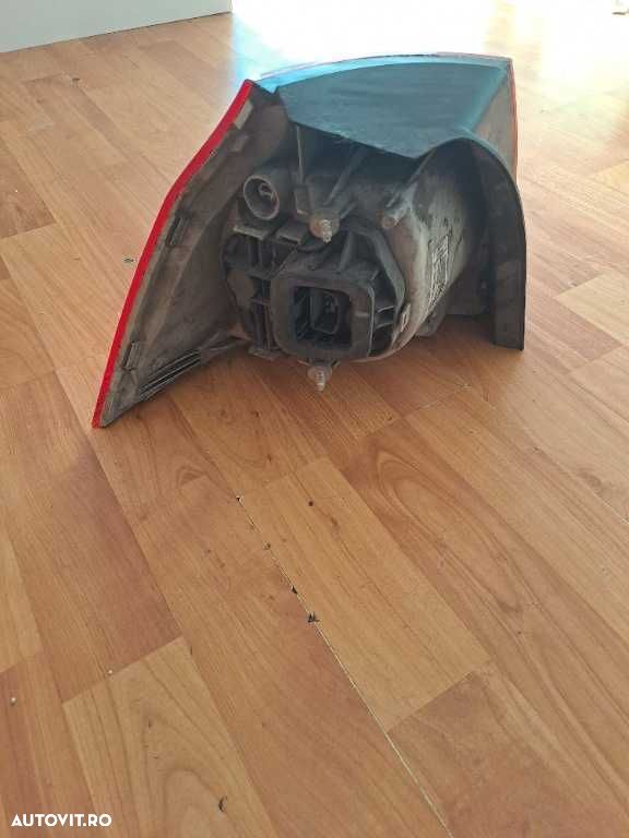 Stop dreapta VW Golf 5 hatchback original - 2