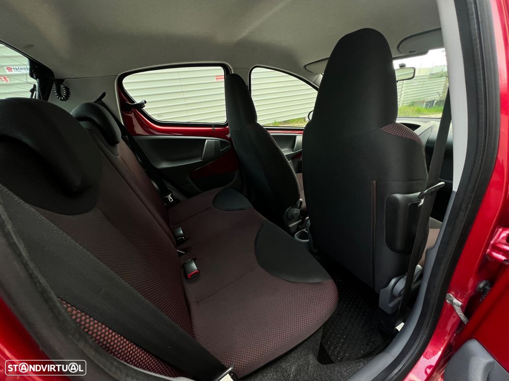 Toyota Aygo 1.0 Power Pack+AC+JLL - 25