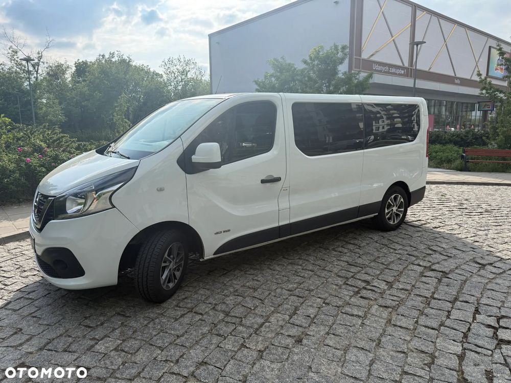 Nissan NV300 - 2