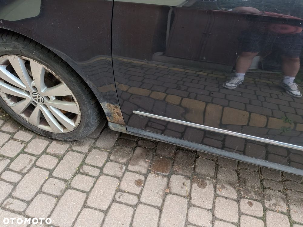 Volkswagen Passat 2.0 TDI Highline R-Style - 8