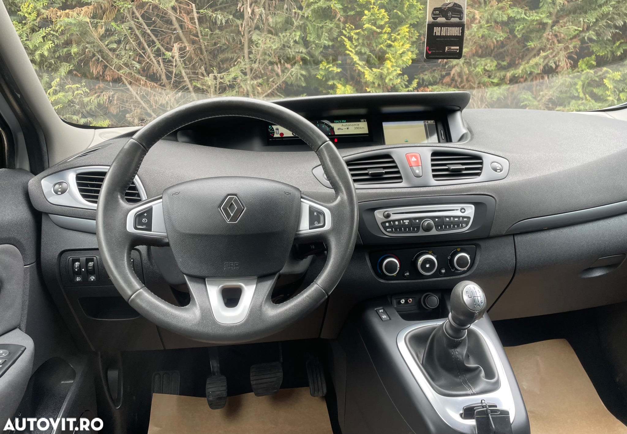 Renault Grand Scenic ENERGY dCi 110 Start & Stop Dynamique - 36