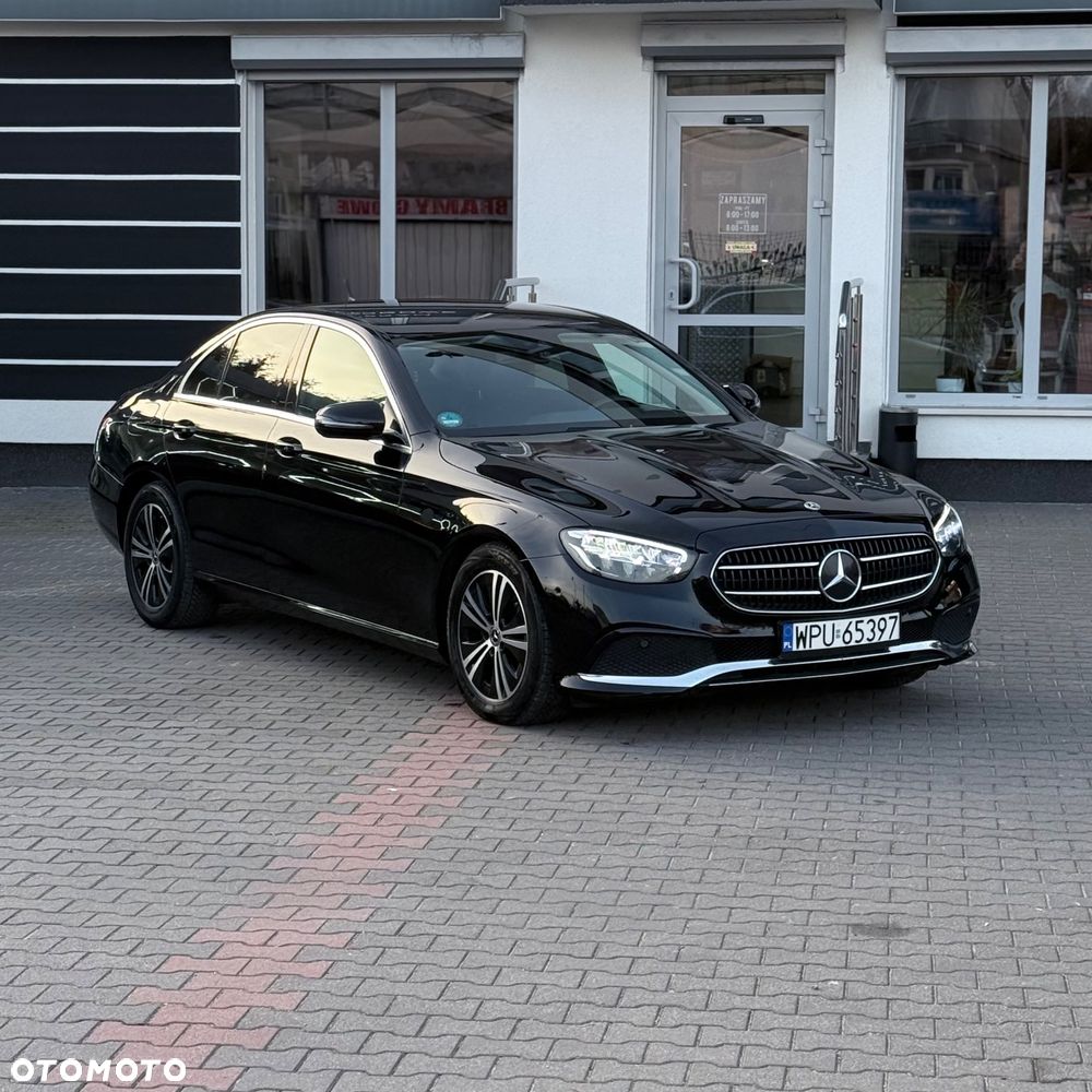 Mercedes-Benz Klasa E 200 d - 23