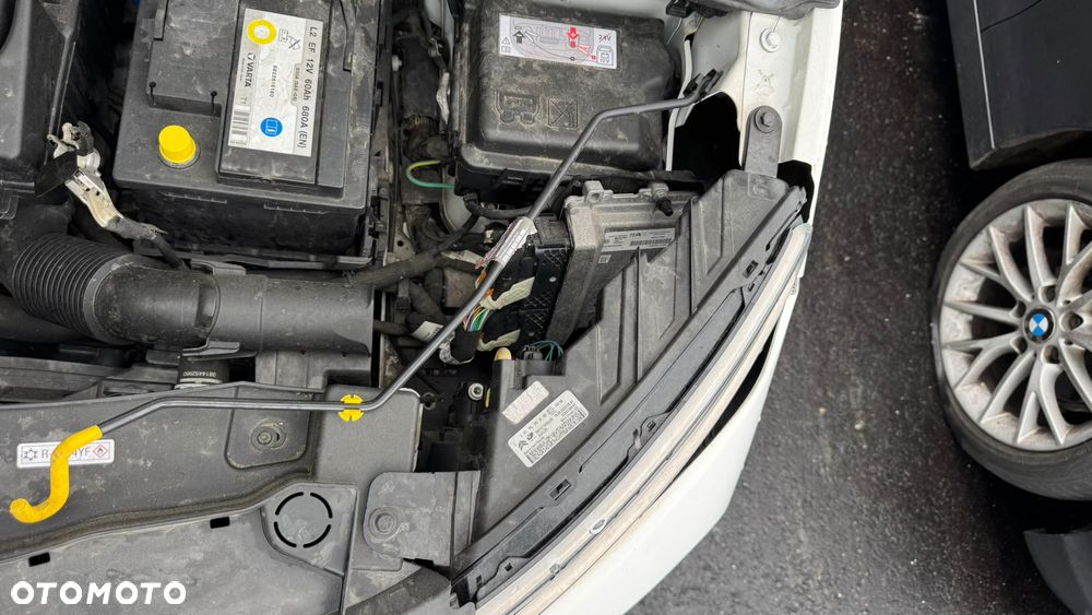 Citroën C3 1.2 PureTech Shine - 8