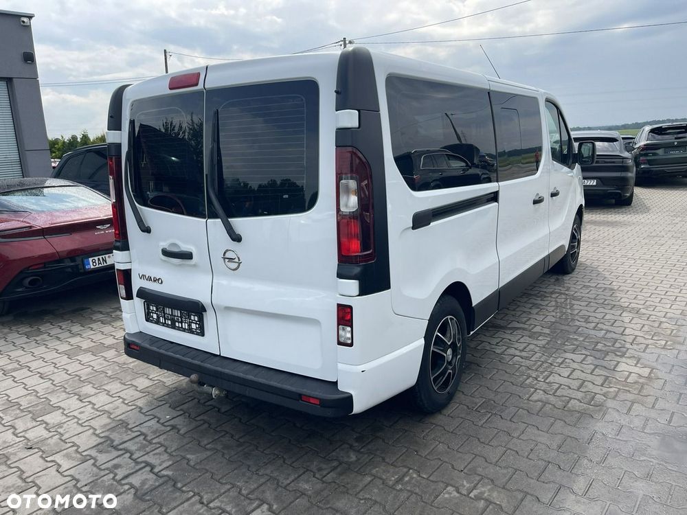 Opel Vivaro - 2