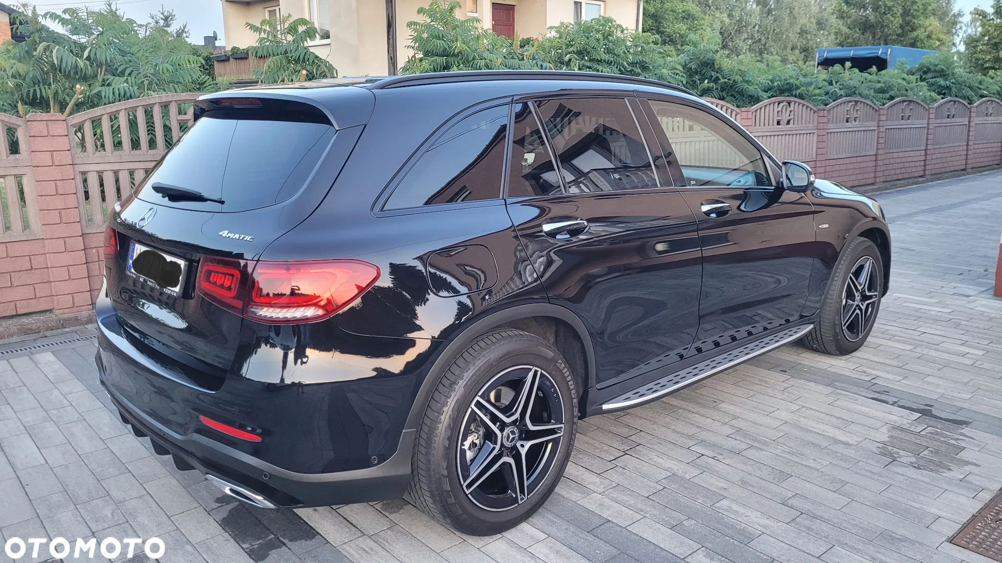 Mercedes-Benz GLC 200 d 4-Matic Business Edition - 3