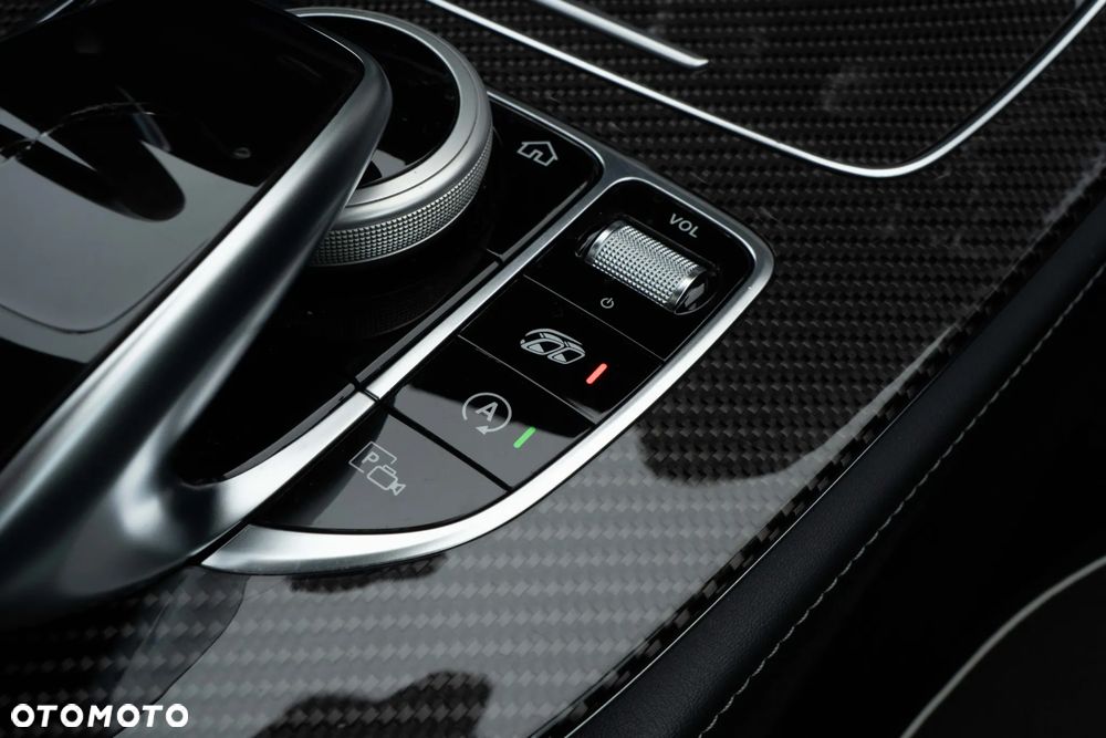 Mercedes-Benz Klasa E AMG 63 S 4-Matic+ - 30