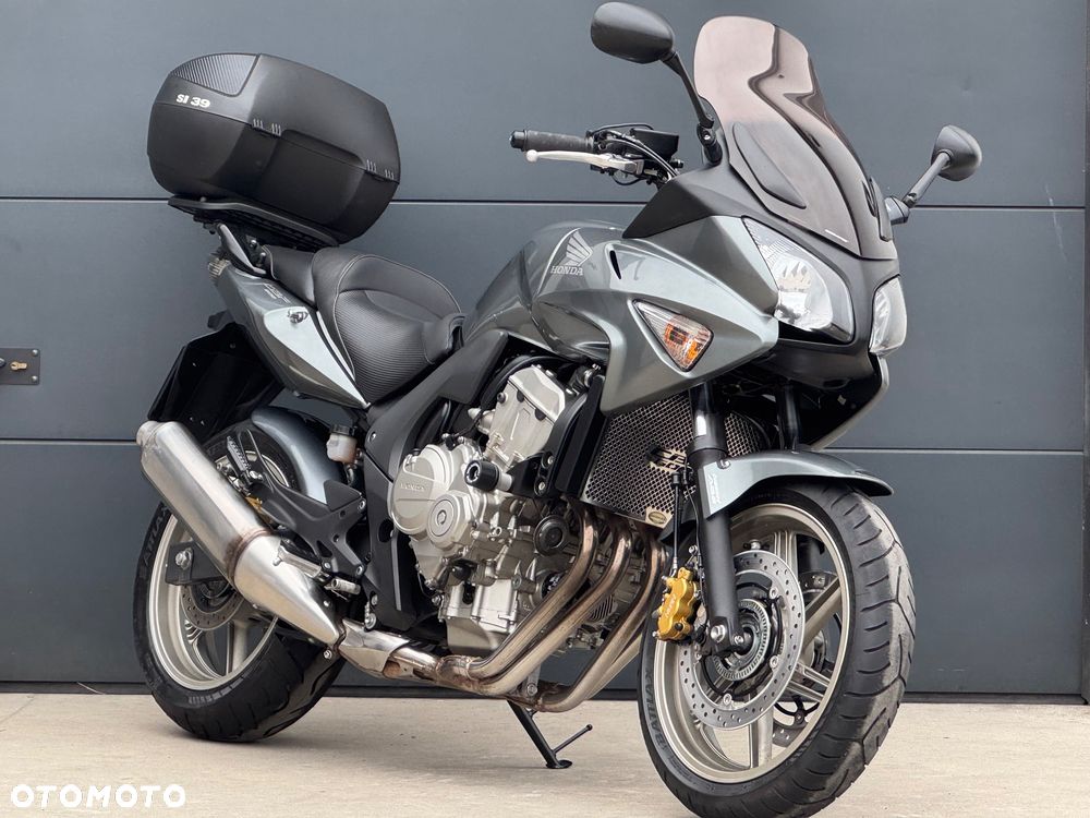 Honda CBF - 2