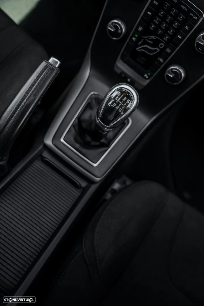 Volvo V40 1.6 D2 Kinetic - 22