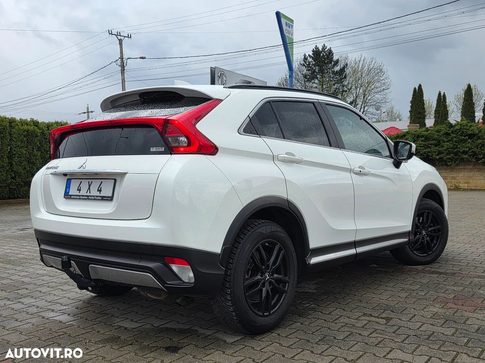 Mitsubishi Eclipse-Cross 2.2 DI-D Aut. 4WD Spirit+ - 3