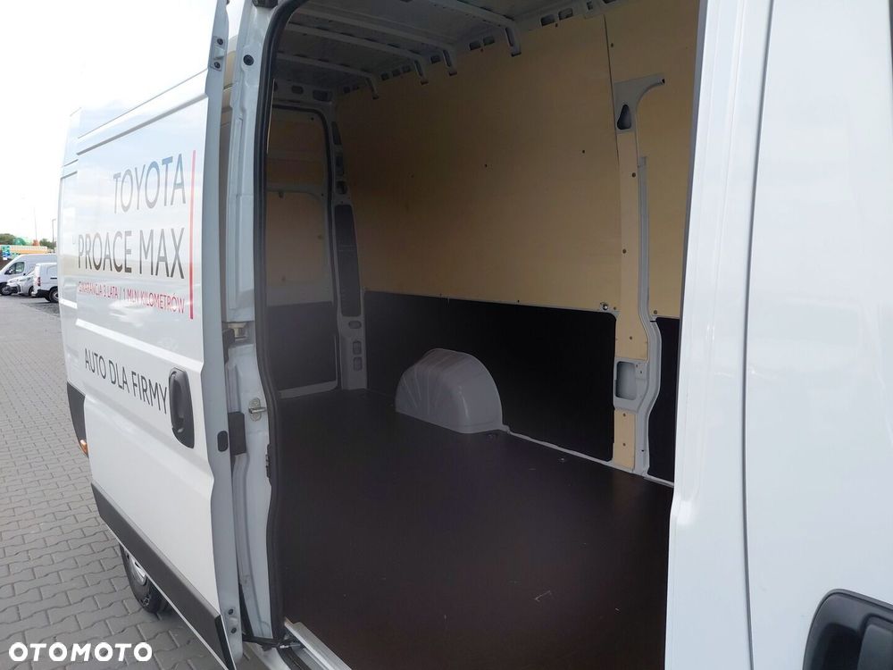 Toyota PROACE MAX - 11