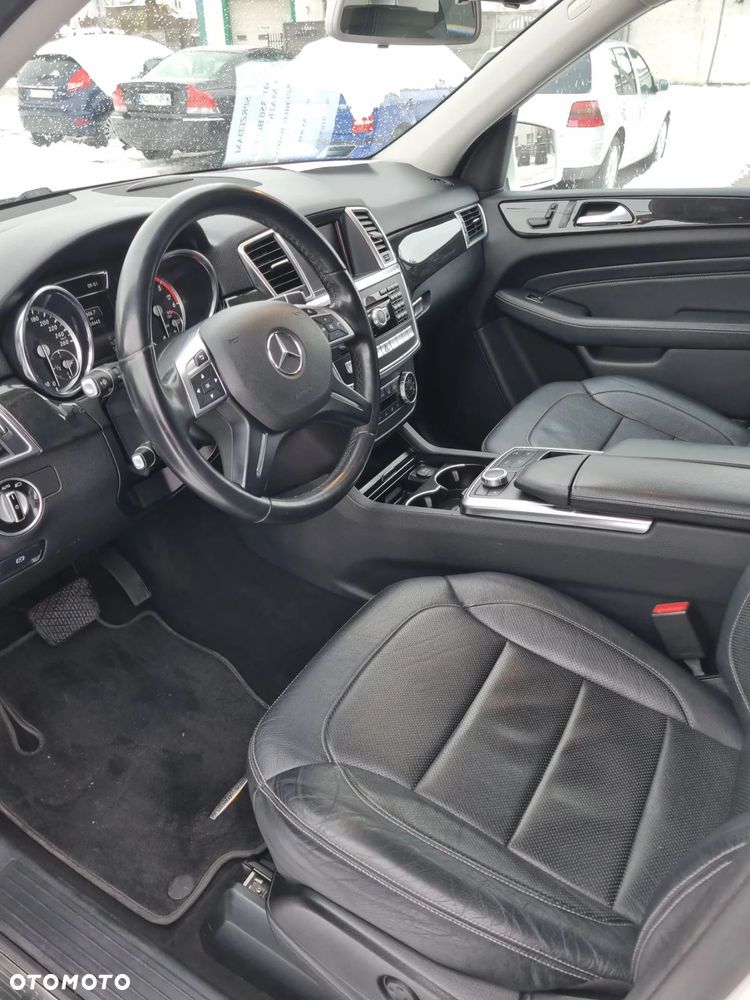 Mercedes-Benz ML - 5