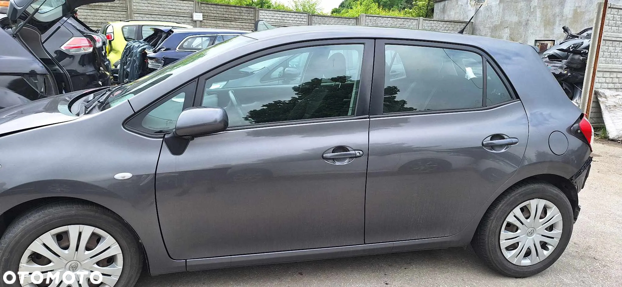 Toyota auris I 1,4 d4d 90km piasta zwrotnica przód prawa lewa - 6