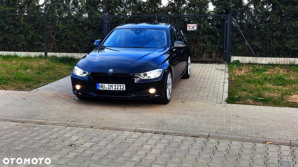 BMW Seria 3 320d - 13