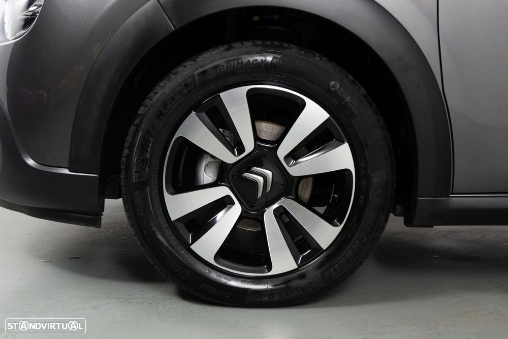 Citroën C3 1.2 PureTech Shine Pack - 18