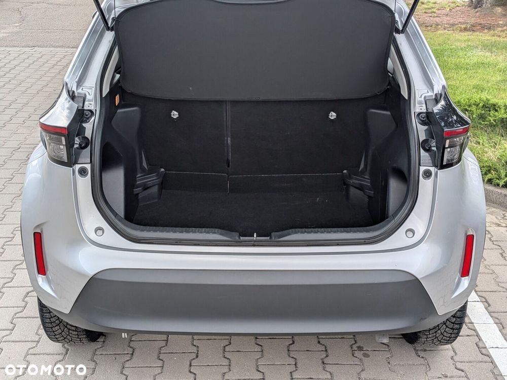 Toyota Yaris Cross Hybrid 1.5 Comfort - 22