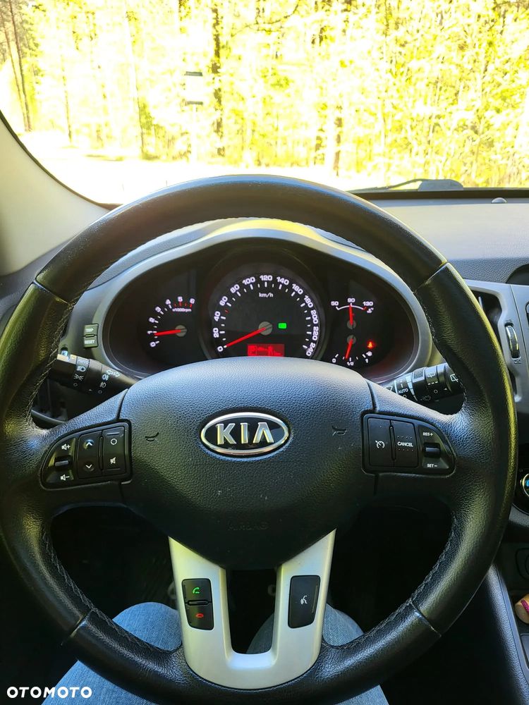 Kia Sportage - 12