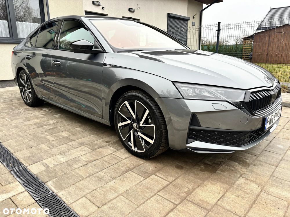 Skoda Octavia 1.5 TSI mHEV Sportline DSG - 4