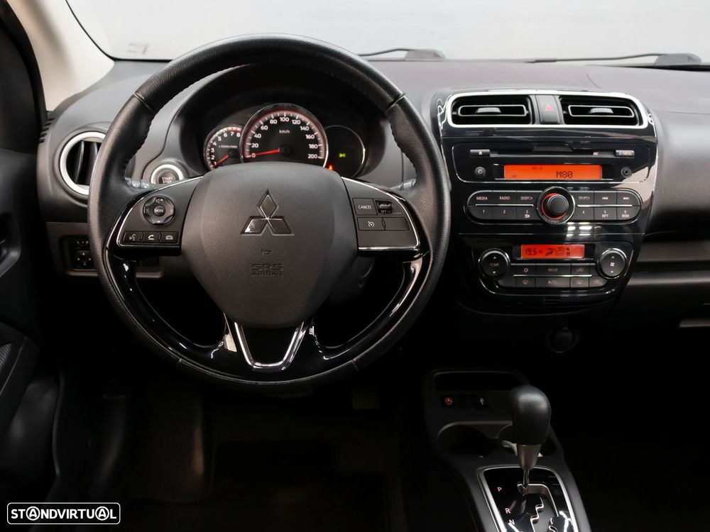 Mitsubishi Space Star - 19