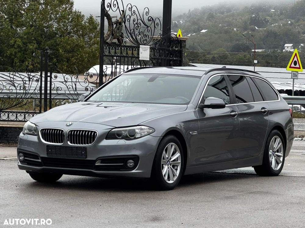 BMW Seria 5 520d Aut. Luxury Line - 2