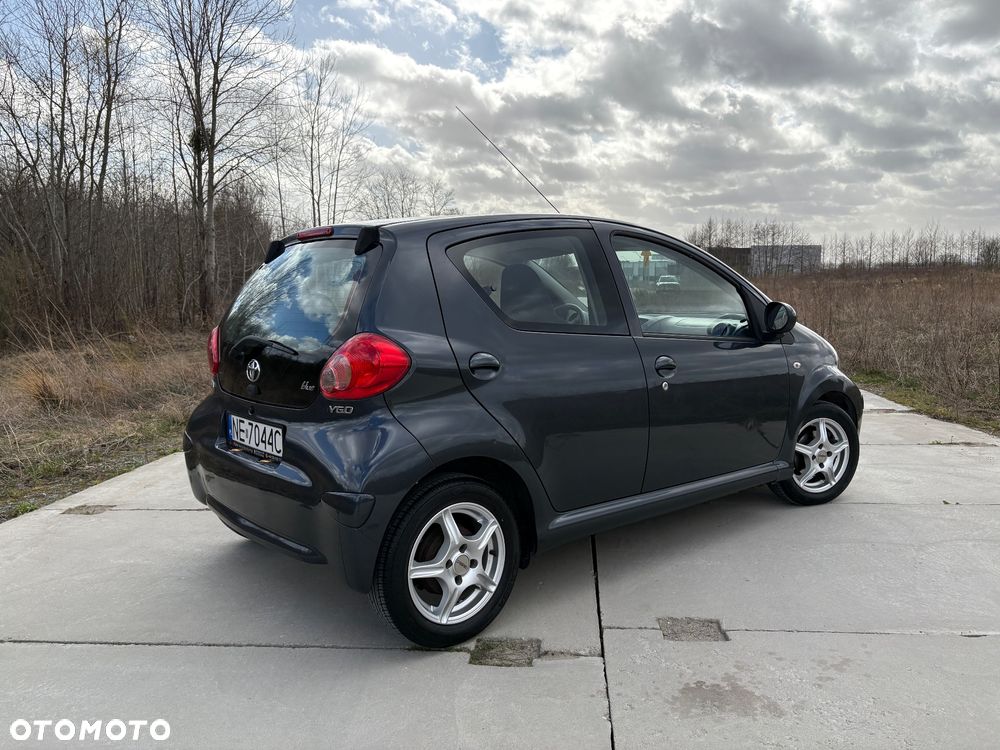 Toyota Aygo 1.0 VVT-i Black - 4