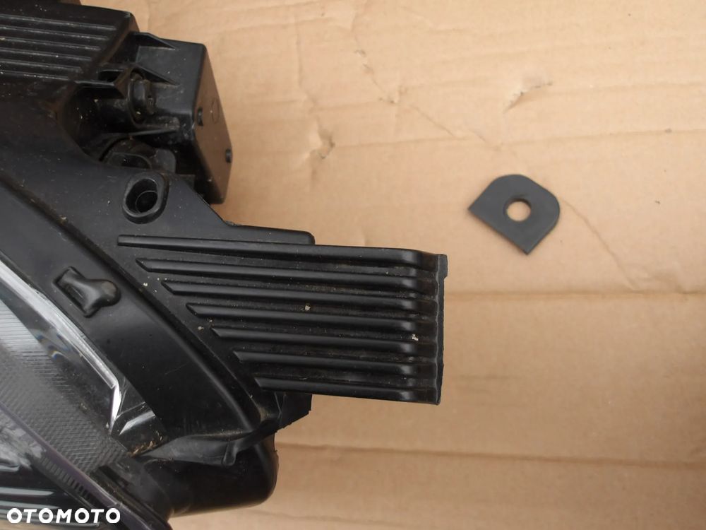 LAMPA LEWY PRZOD HYUNDAI I10 III 92101-K7000 - 6