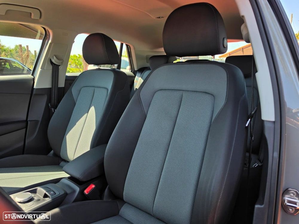 Audi Q2 1.6 TDI Design - 9