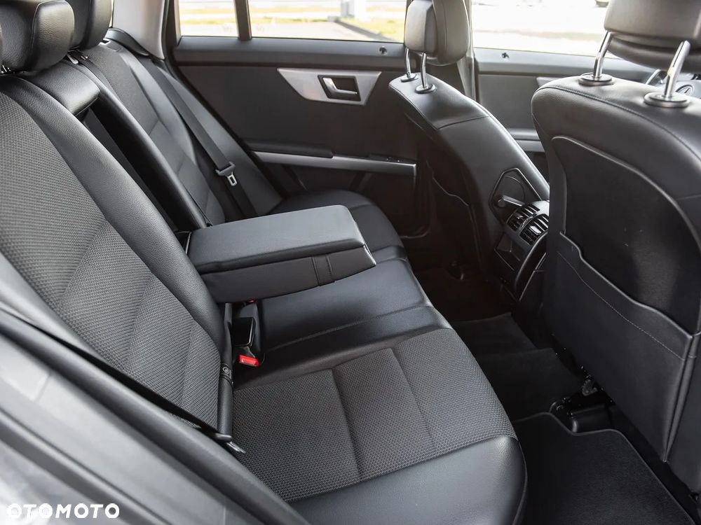 Mercedes-Benz GLK - 30