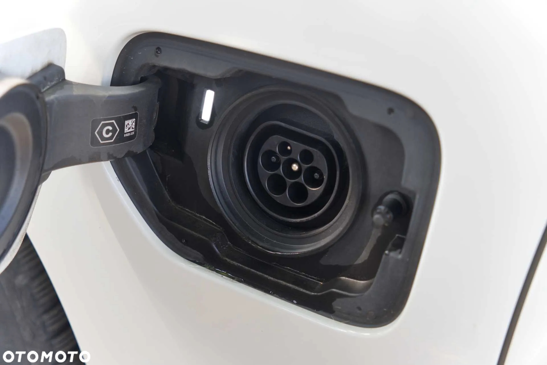 BMW Seria 3 330e PHEV - 11