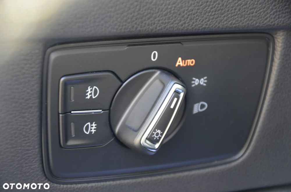 Volkswagen Passat - 23