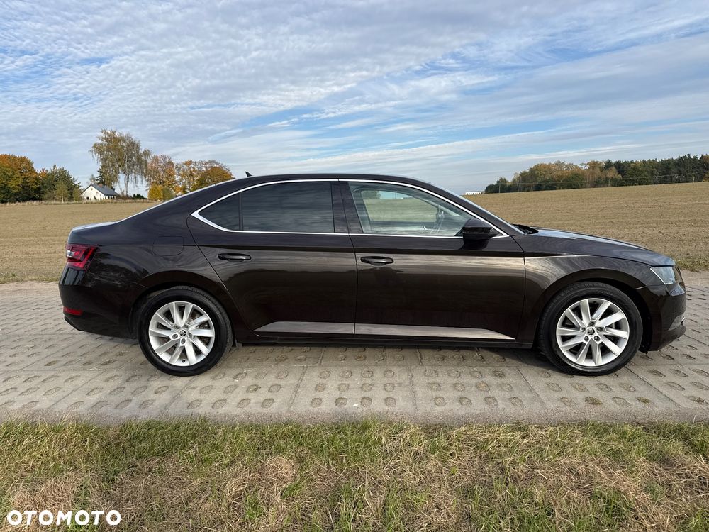 Skoda Superb - 12