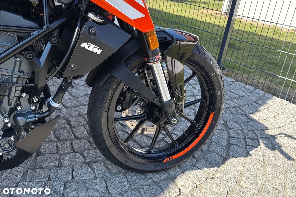 KTM Duke 125 - 6