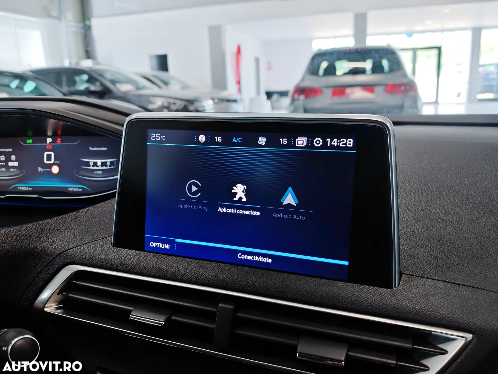 Peugeot 3008 1.2 PureTech S&S EAT8 Allure - 17