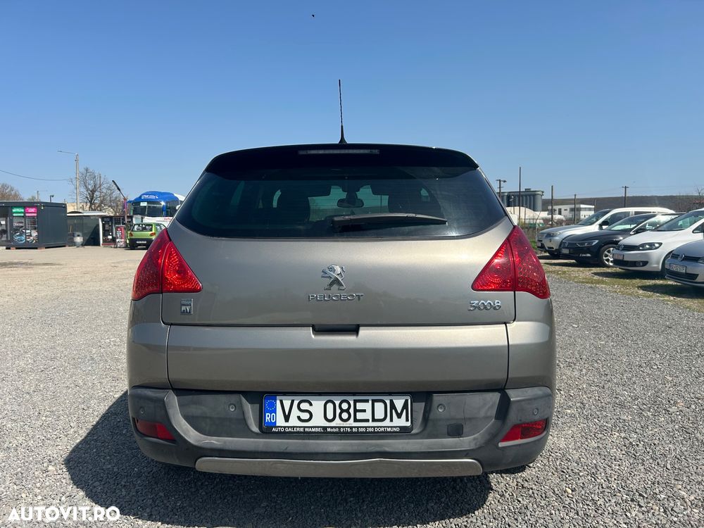 Peugeot 3008 HDi 160 Automatik Active - 6