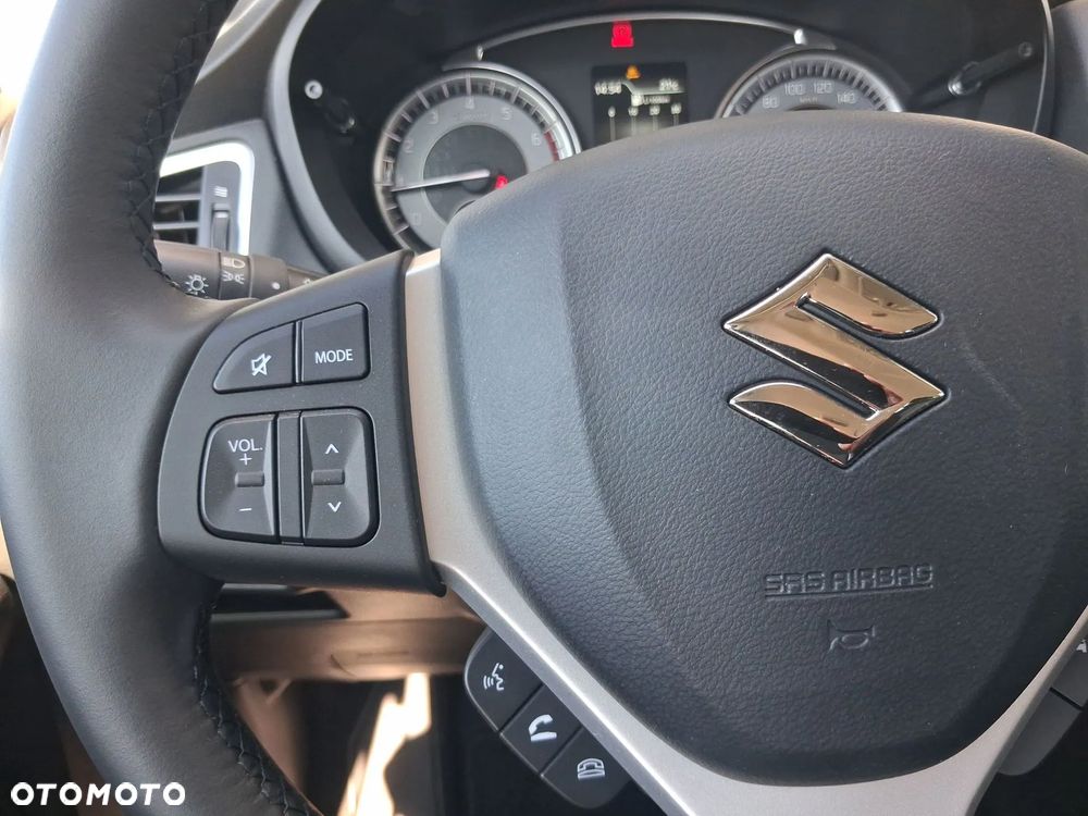 Suzuki SX4 S-Cross 1.4 SHVS Premium - 32