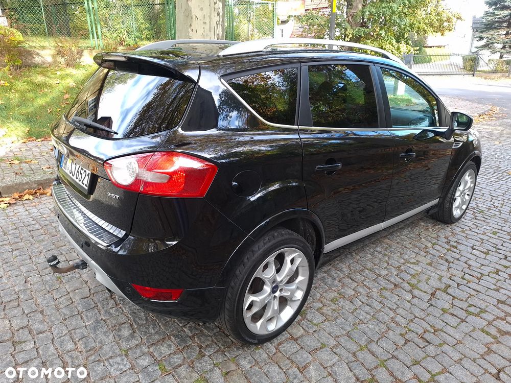 Ford Kuga - 5