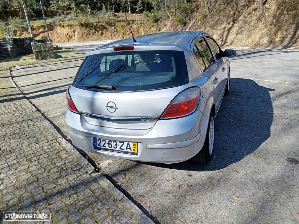 Opel Astra 1.7 CDTI Enjoy - 4
