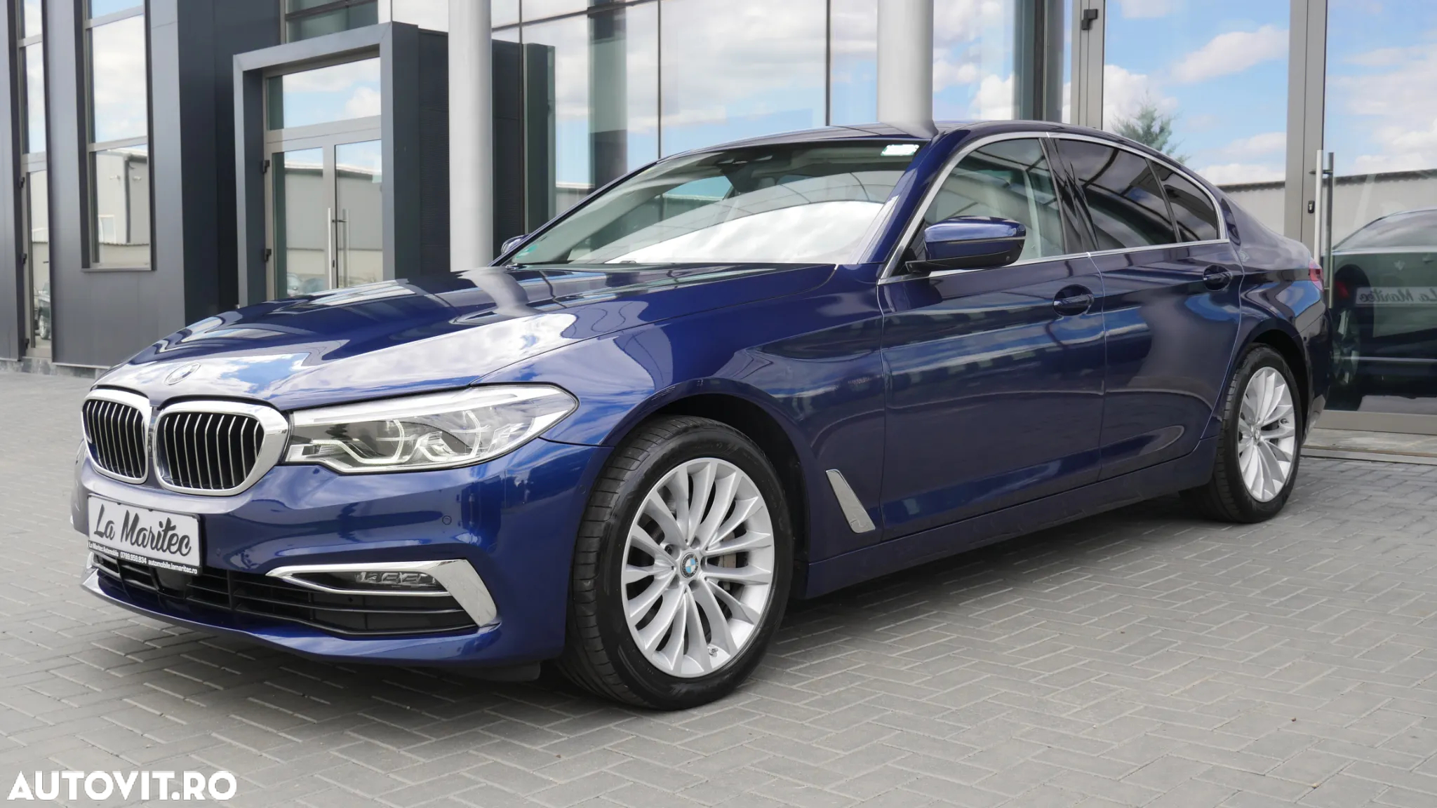 BMW Seria 5 530i Aut. Luxury Line - 5