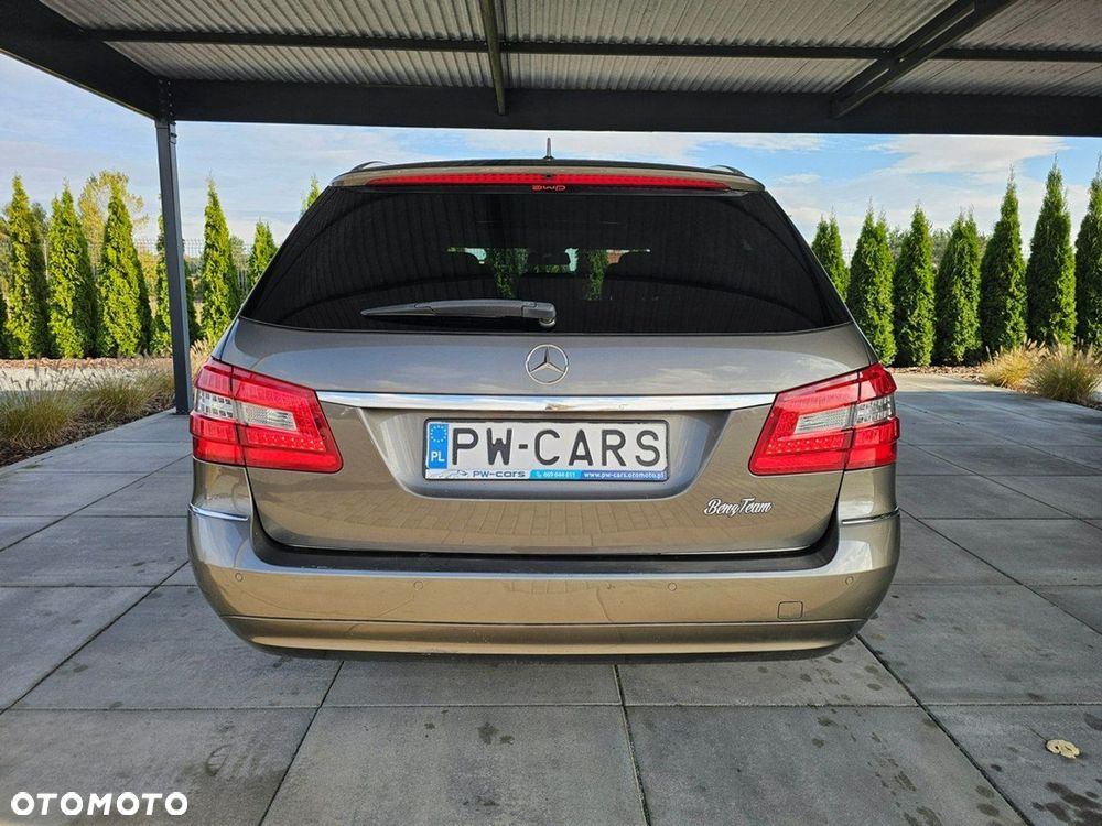 Mercedes-Benz Klasa E - 8